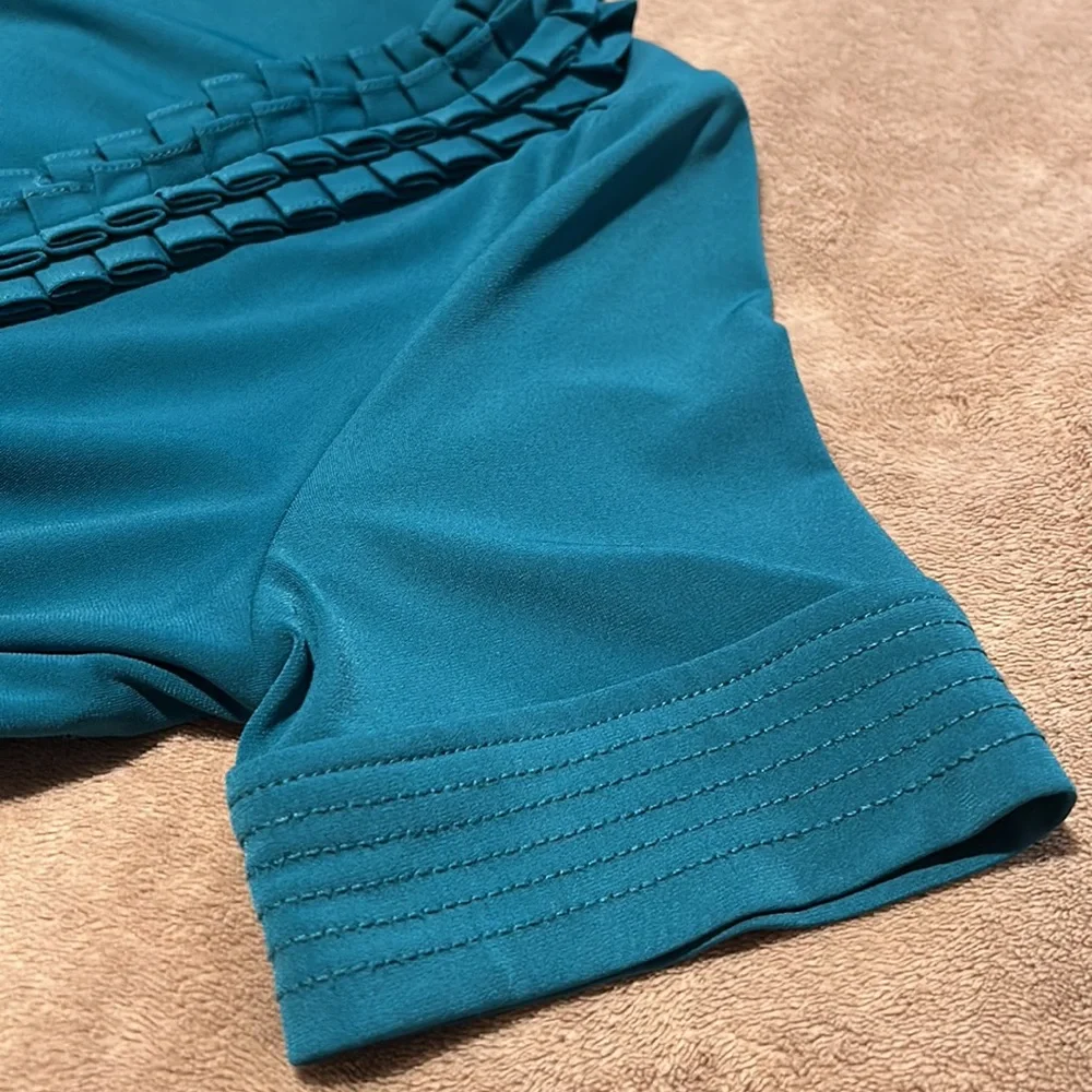 BCBG Paris V-Neck Dress - Picture 6 of 11